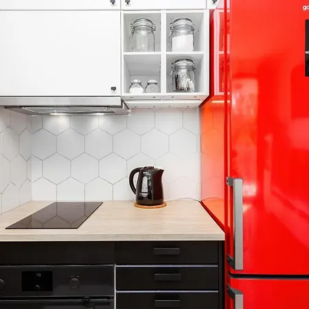 Business Center By Renters Apartment